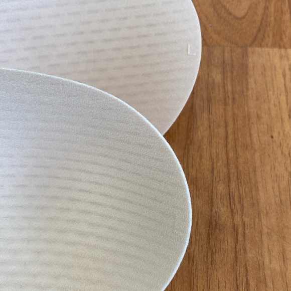 ❤️ Two Lululemon Bra Insert Pads from Asia Size Large NWOT - Picture 2 of 4